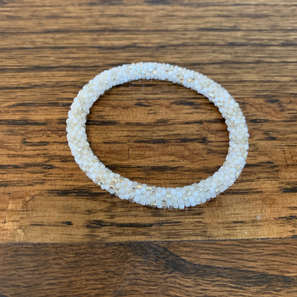 LILY and LAURA White Bracelet